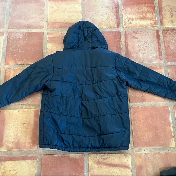 Columbia Hooded Puffer Jacket - Picture 4 of 4